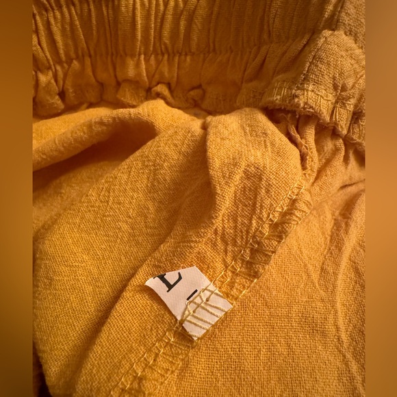 Linen Shorts NEW no tags - Picture 3 of 6